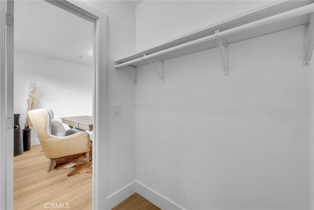 Huntington Beach, California, 92646, United States, 4 Bedrooms Bedrooms, ,3 BathroomsBathrooms,Residential,Active,1998762