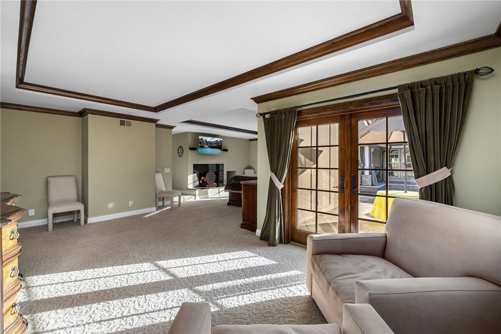 La Verne, California, 91750, United States, 3 Bedrooms Bedrooms, ,3 BathroomsBathrooms,Residential,Active,1963390