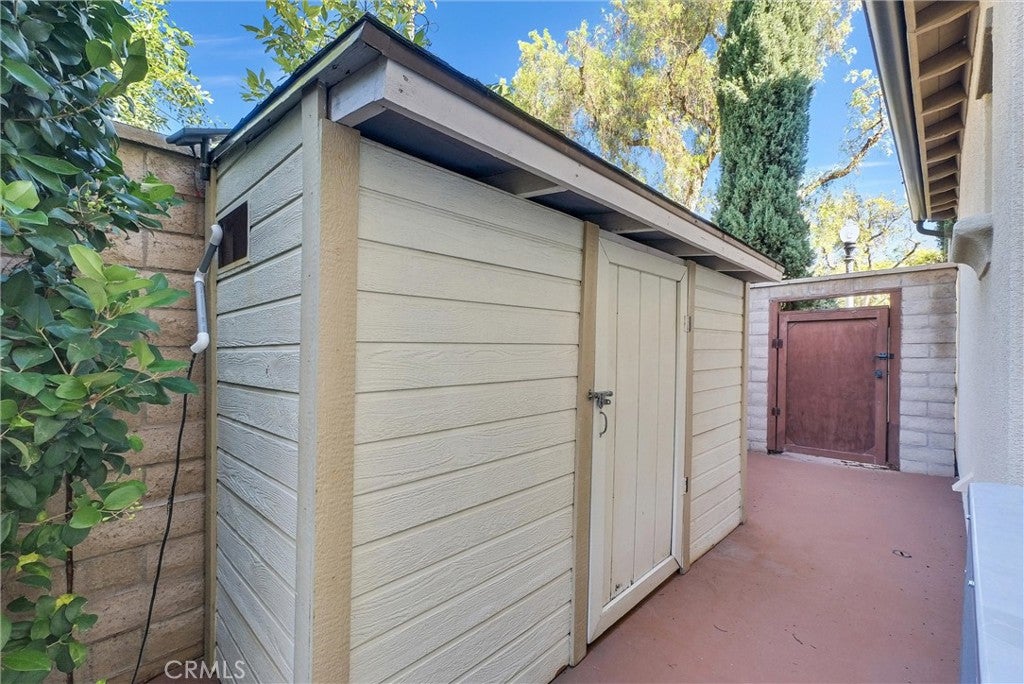 Irvine, California, 92620, United States, 4 Bedrooms Bedrooms, ,4 BathroomsBathrooms,Residential,Active,1986877