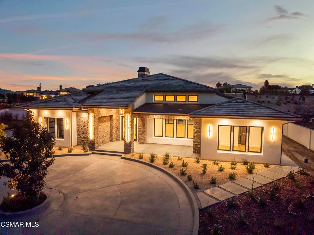 Camarillo, California, 93010, United States, 6 Bedrooms Bedrooms, ,7 BathroomsBathrooms,Residential,Active,2013156