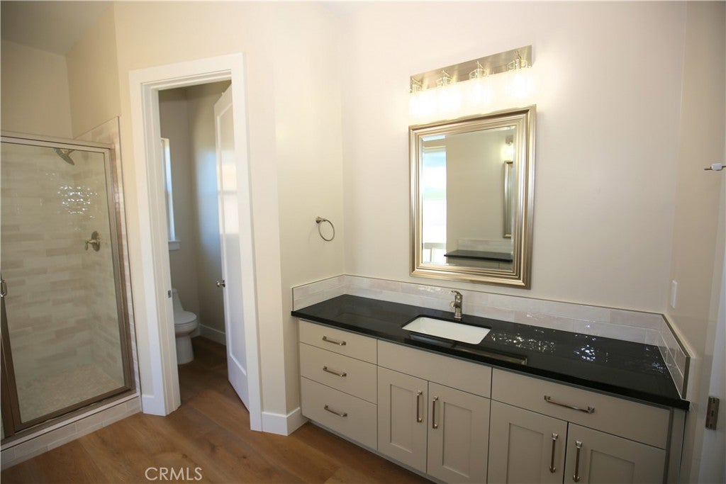 Paso Robles, California, 93446, United States, 4 Bedrooms Bedrooms, ,4 BathroomsBathrooms,Residential,Active,1808249