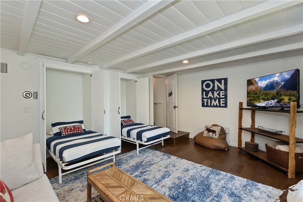 Lake Arrowhead, California, 92352, United States, 4 Bedrooms Bedrooms, ,3 BathroomsBathrooms,Residential,Active,1786792