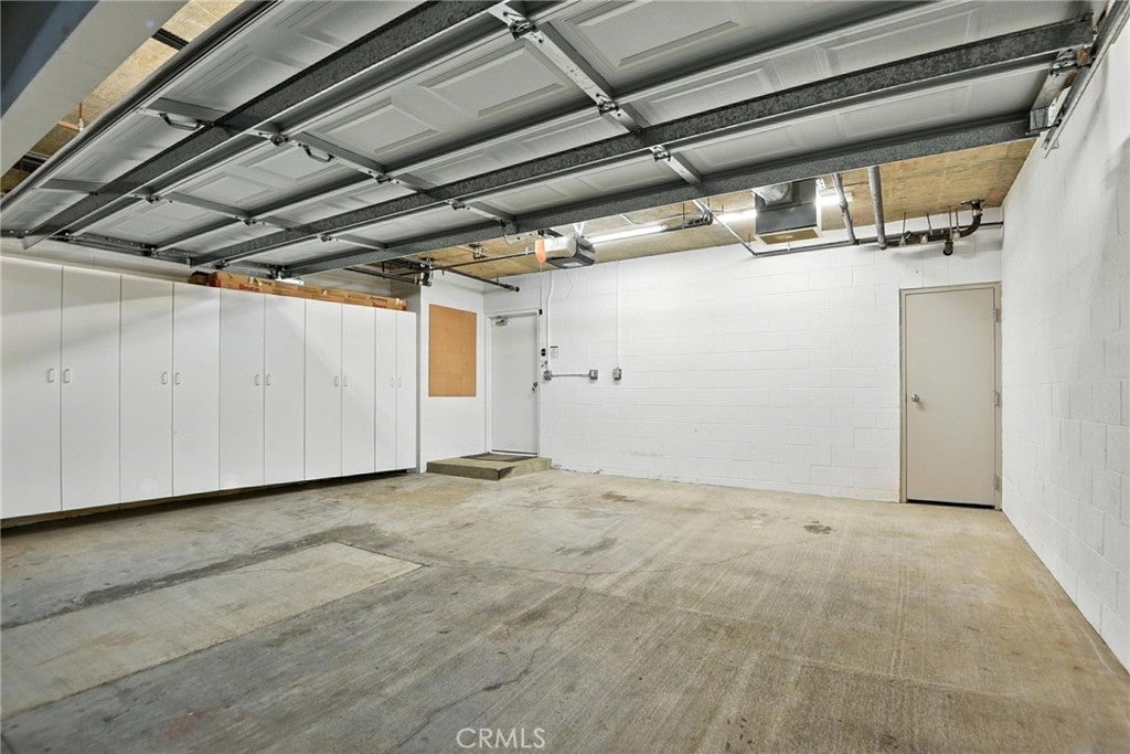 Santa Monica, California, 90405, United States, ,3 BathroomsBathrooms,Residential,Active,1894761