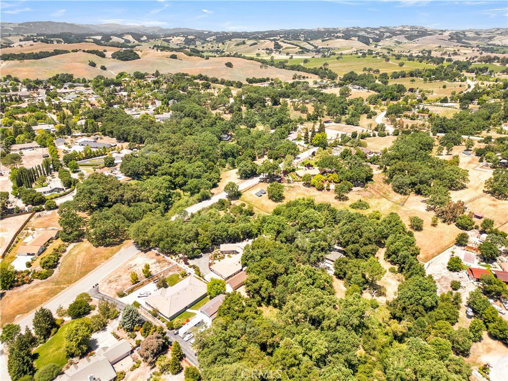 Templeton, California, 93465, United States, 3 Bedrooms Bedrooms, ,4 BathroomsBathrooms,Residential,Active,1899871