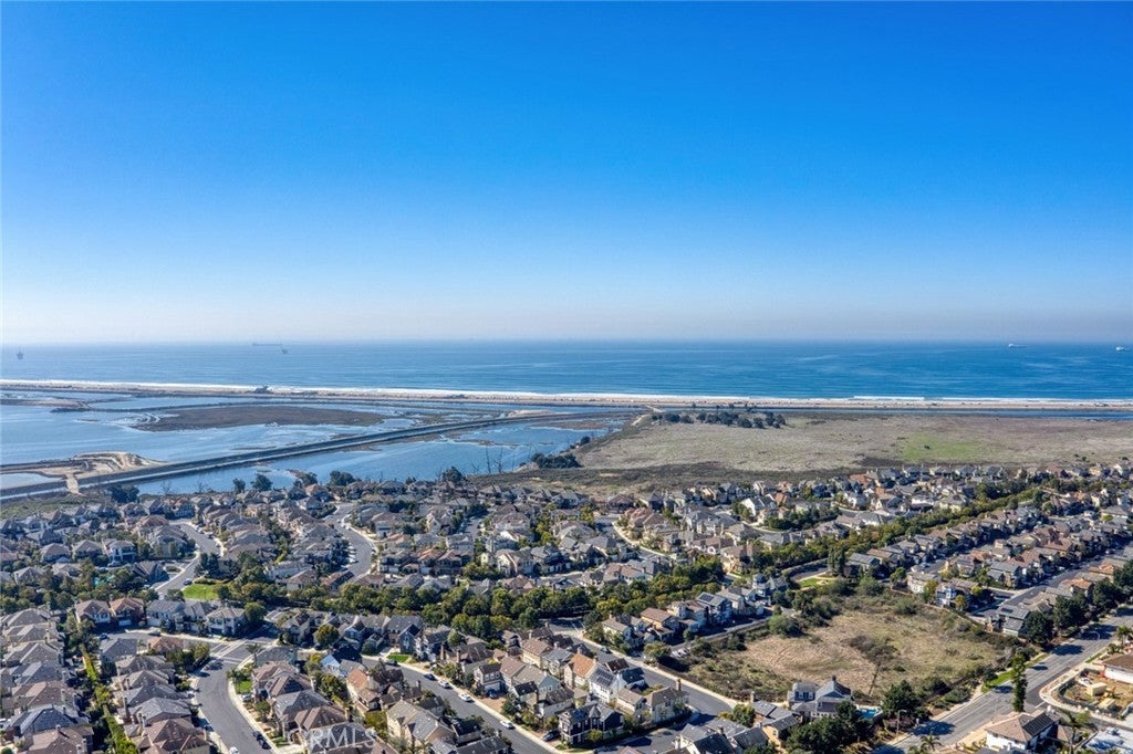 Huntington Beach, California, 92649, United States, 4 Bedrooms Bedrooms, ,4 BathroomsBathrooms,Residential,Active,1780402