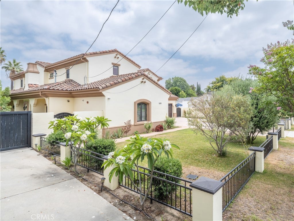 Arcadia, California, 91006, United States, 6 Bedrooms Bedrooms, ,7 BathroomsBathrooms,Residential,Active,1936439