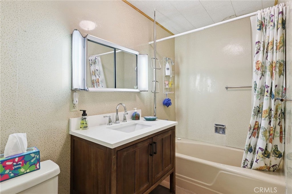 Big Bear Lake, California, 92315, United States, 4 Bedrooms Bedrooms, ,4 BathroomsBathrooms,Residential,Active,1988472