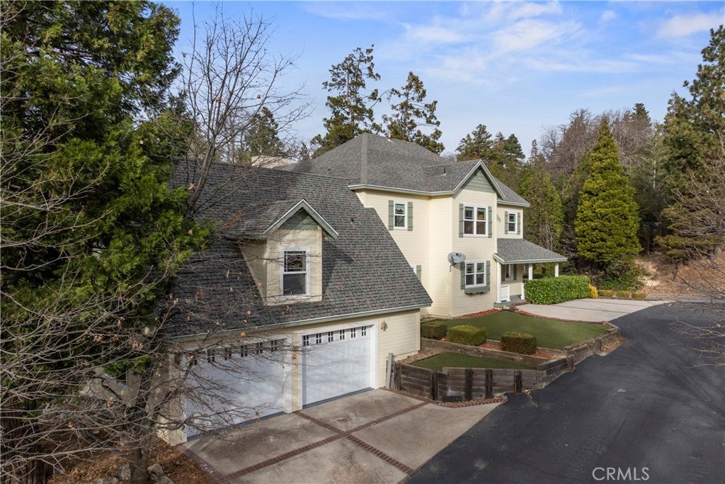 Lake Arrowhead, California, 92352, United States, 4 Bedrooms Bedrooms, ,4 BathroomsBathrooms,Residential,Active,2007295