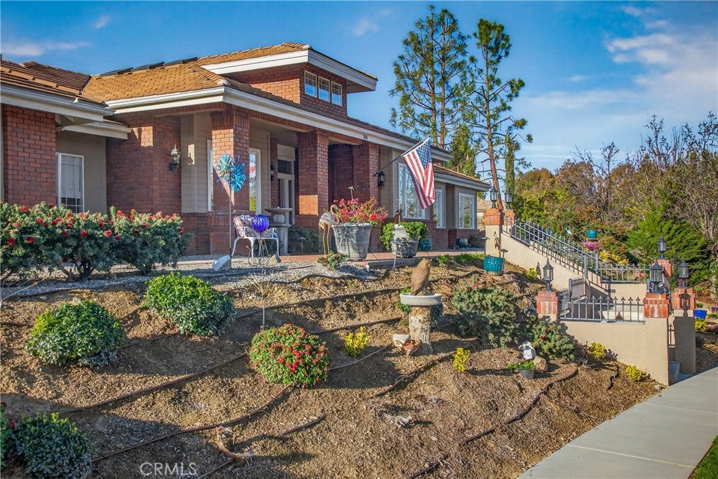 Redlands, California, 92373, United States, 4 Bedrooms Bedrooms, ,4 BathroomsBathrooms,Residential,Active,2022325