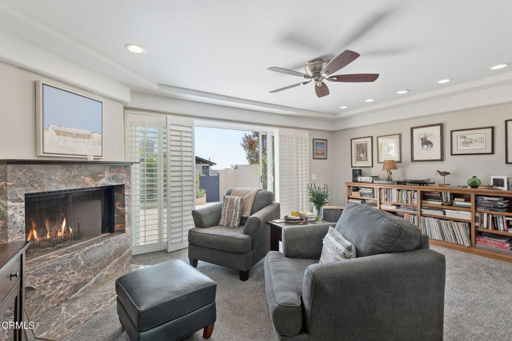 Ventura, California, 93001, United States, ,4 BathroomsBathrooms,Residential,Active,1853317