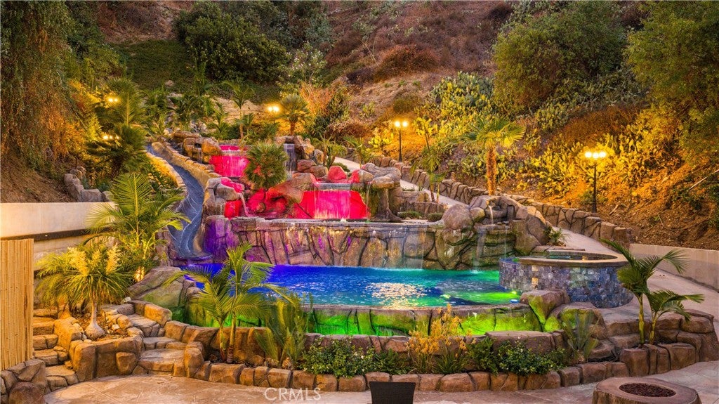 Walnut, California, 91789, United States, 5 Bedrooms Bedrooms, ,7 BathroomsBathrooms,Residential,Active,1903230