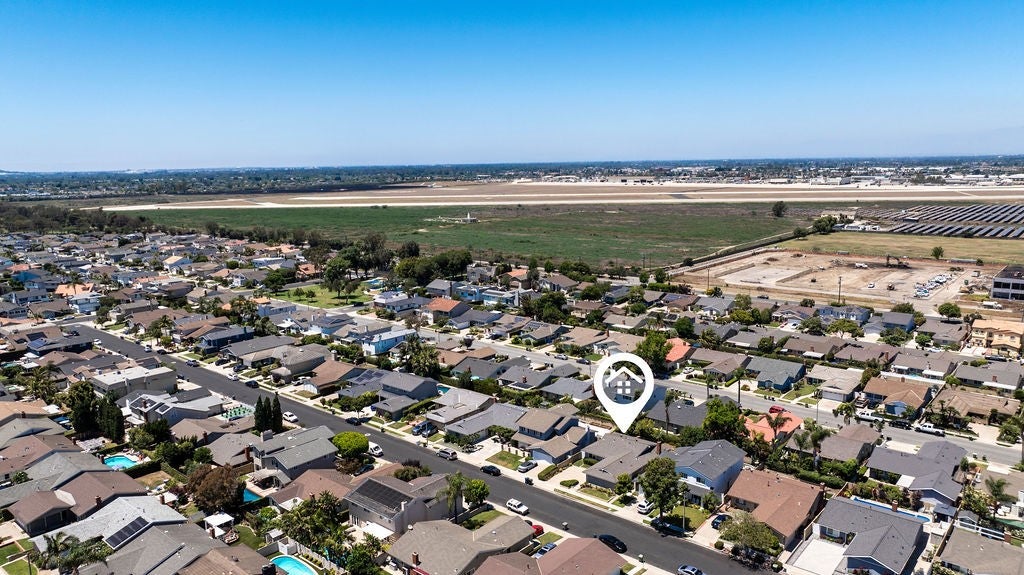 Seal Beach, California, 90740, United States, 4 Bedrooms Bedrooms, ,2 BathroomsBathrooms,Residential,Active,1900161