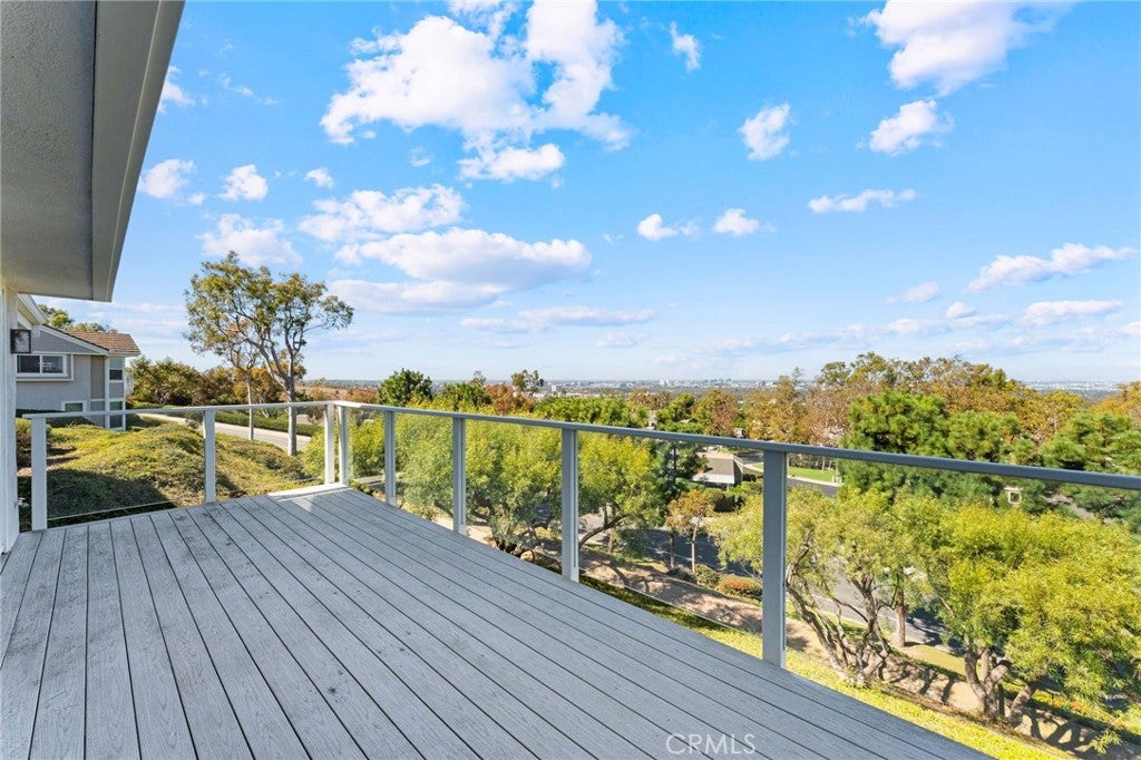 Irvine, California, 92603, United States, 4 Bedrooms Bedrooms, ,4 BathroomsBathrooms,Residential,Active,1986909