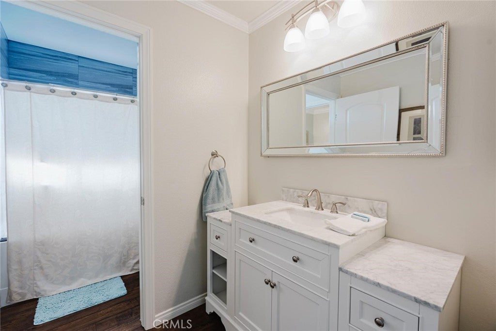 Santa Clarita, California, 91350, United States, 6 Bedrooms Bedrooms, ,5 BathroomsBathrooms,Residential,Active,2006901