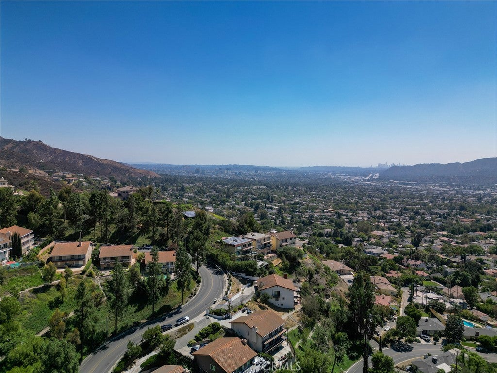 Burbank, California, 91501, United States, 5 Bedrooms Bedrooms, ,5 BathroomsBathrooms,Residential,Active,1943797