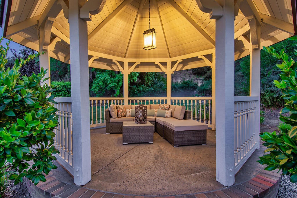 Agoura Hills, California, 91301, United States, 5 Bedrooms Bedrooms, ,5 BathroomsBathrooms,Residential,Active,2012898