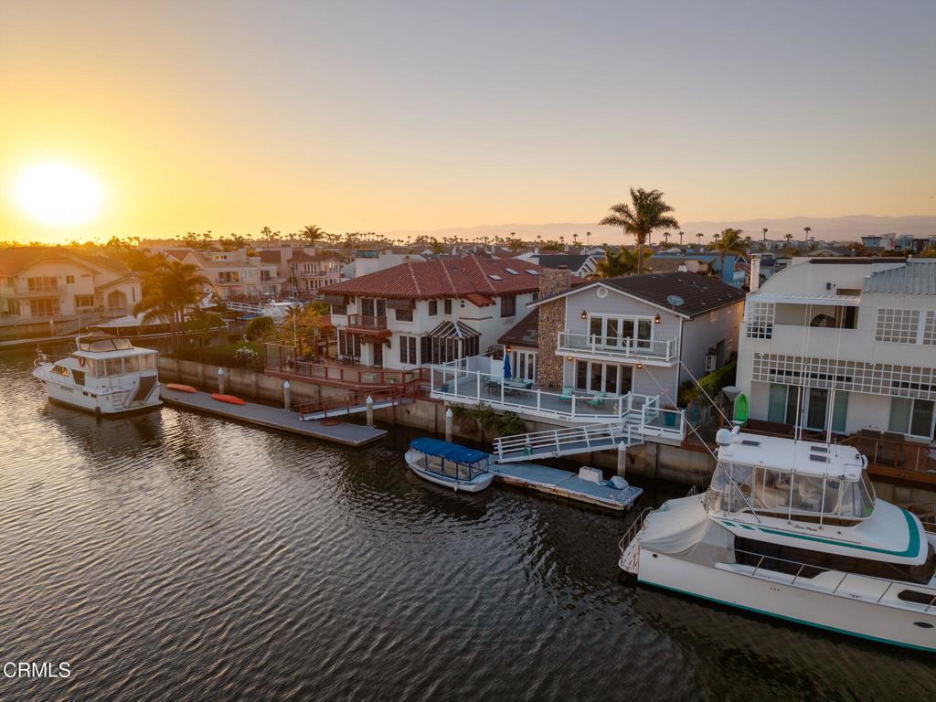 Oxnard, California, 93035, United States, ,4 BathroomsBathrooms,Residential,Active,1841320