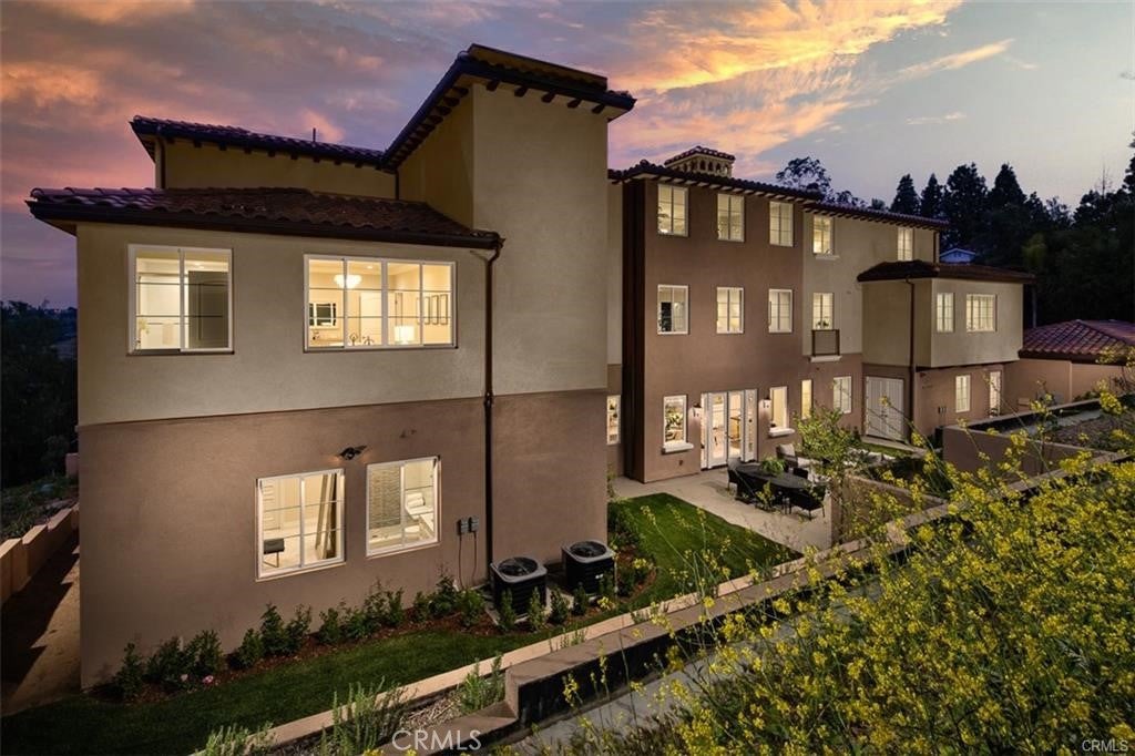 Diamond Bar, California, 91765, United States, 6 Bedrooms Bedrooms, ,7 BathroomsBathrooms,Residential,Active,1985574