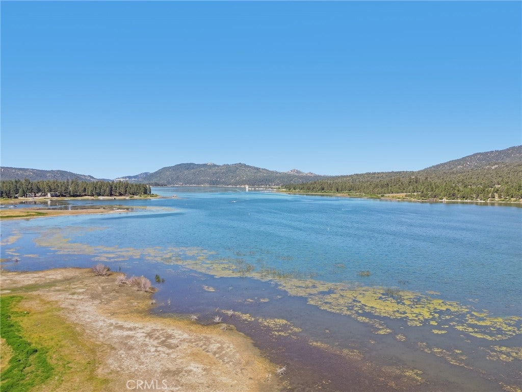 Big Bear Lake, California, 92315, United States, 6 Bedrooms Bedrooms, ,7 BathroomsBathrooms,Residential,Active,1945198