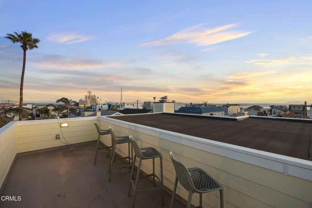 Oxnard, California, 93035, United States, 3 Bedrooms Bedrooms, ,3 BathroomsBathrooms,Residential,Active,1757626