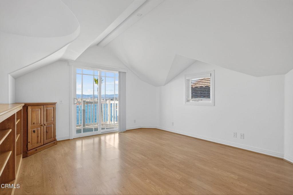 Oxnard, California, 93035, United States, 4 Bedrooms Bedrooms, ,4 BathroomsBathrooms,Residential,Active,1997596