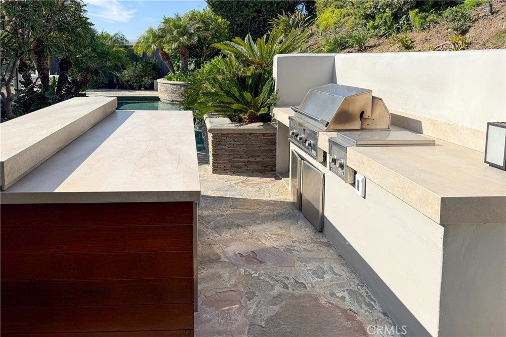 Dana Point, California, 92629, United States, 3 Bedrooms Bedrooms, ,2 BathroomsBathrooms,Residential,Active,1973342