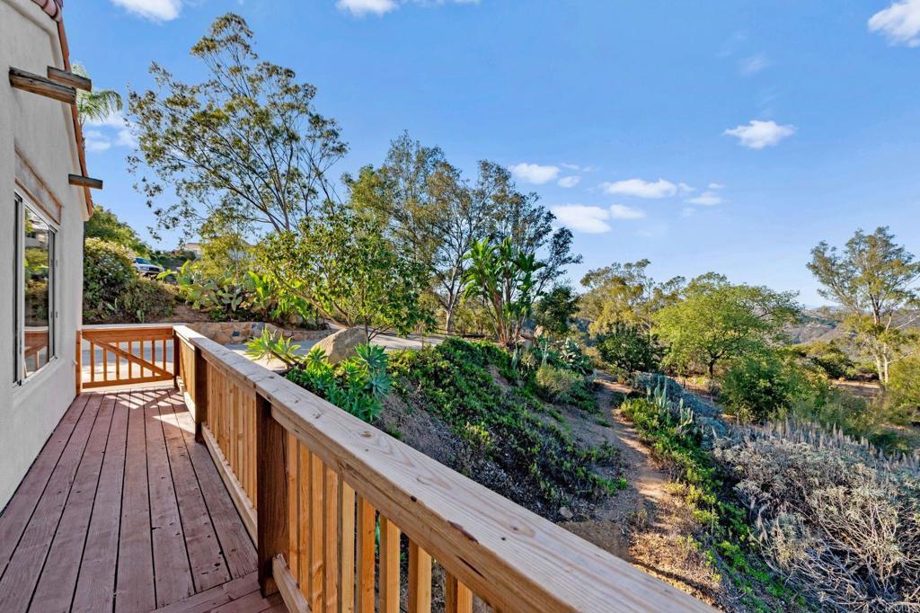 Escondido, California, 92026, United States, 3 Bedrooms Bedrooms, ,2 BathroomsBathrooms,Residential,Active,1972147