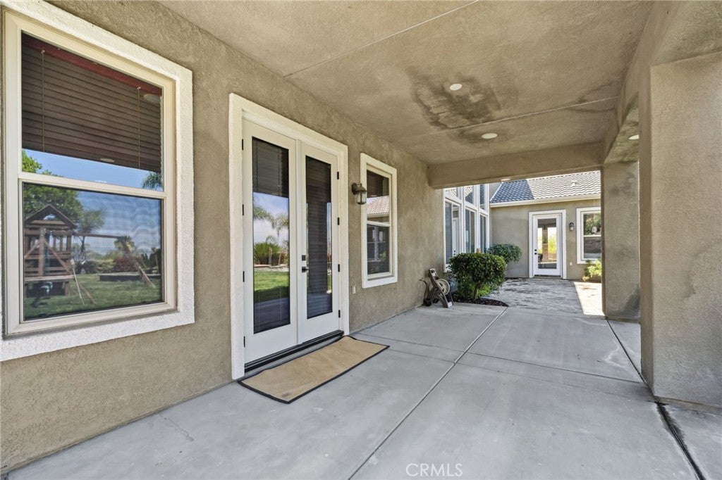 Yucaipa, California, 92399, United States, 4 Bedrooms Bedrooms, ,6 BathroomsBathrooms,Residential,Active,1858722