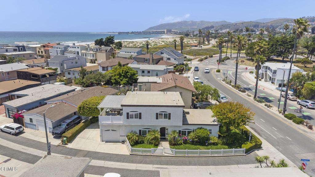 Ventura, California, 93001, United States, ,3 BathroomsBathrooms,Residential,Active,1829931