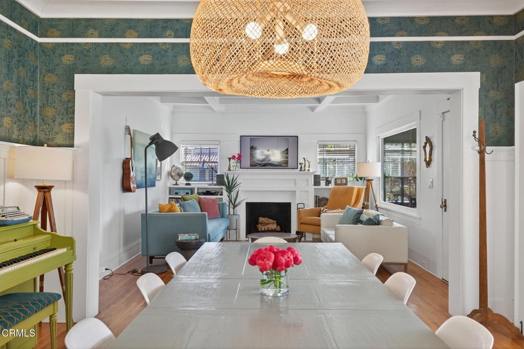 Oxnard, California, 93030, United States, 5 Bedrooms Bedrooms, ,2 BathroomsBathrooms,Residential,Active,1985561