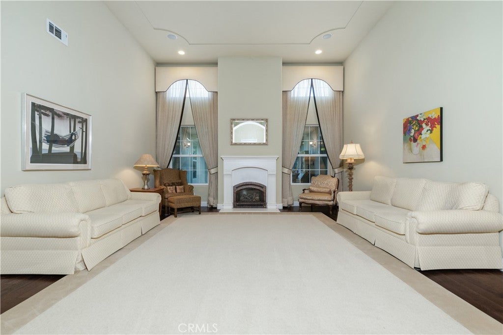 Paso Robles, California, 93446, United States, 4 Bedrooms Bedrooms, ,3 BathroomsBathrooms,Residential,Active,2006788