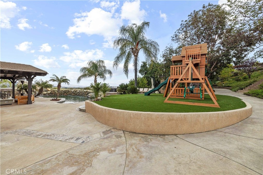 Castaic, California, 91384, United States, ,5 BathroomsBathrooms,Residential,Active,1798186