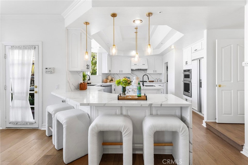 Chino Hills, California, 91709, United States, 5 Bedrooms Bedrooms, ,6 BathroomsBathrooms,Residential,Active,1986872