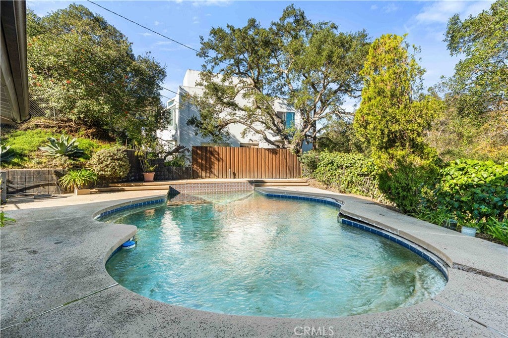 Studio City, California, 91604, United States, 5 Bedrooms Bedrooms, ,4 BathroomsBathrooms,Residential,Active,2006964