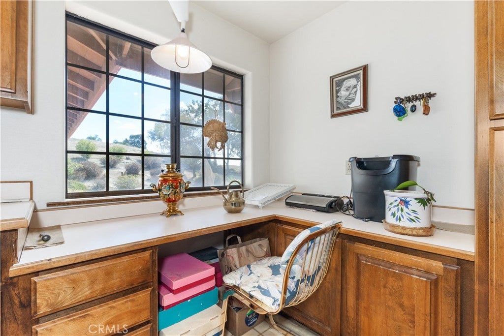 Paso Robles, California, 93446, United States, 3 Bedrooms Bedrooms, ,3 BathroomsBathrooms,Residential,Active,1954021