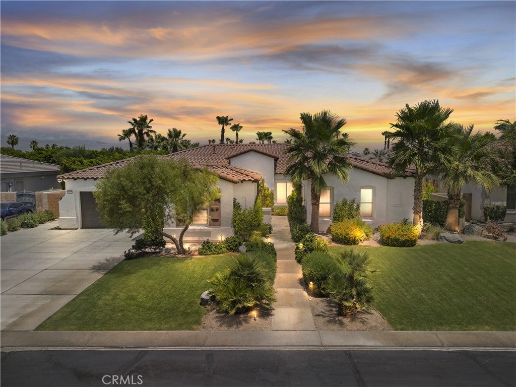 Indio, California, 92201, United States, 6 Bedrooms Bedrooms, ,5 BathroomsBathrooms,Residential,Active,1880350