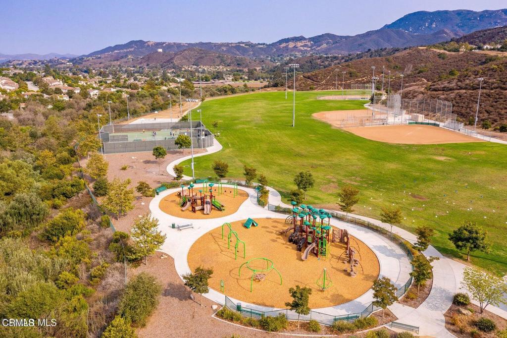 Newbury Park, California, 91320, United States, 5 Bedrooms Bedrooms, ,5 BathroomsBathrooms,Residential,Active,1914613