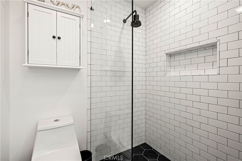 Oxnard, California, 93035, United States, 2 Bedrooms Bedrooms, ,2 BathroomsBathrooms,Residential,Active,2012806