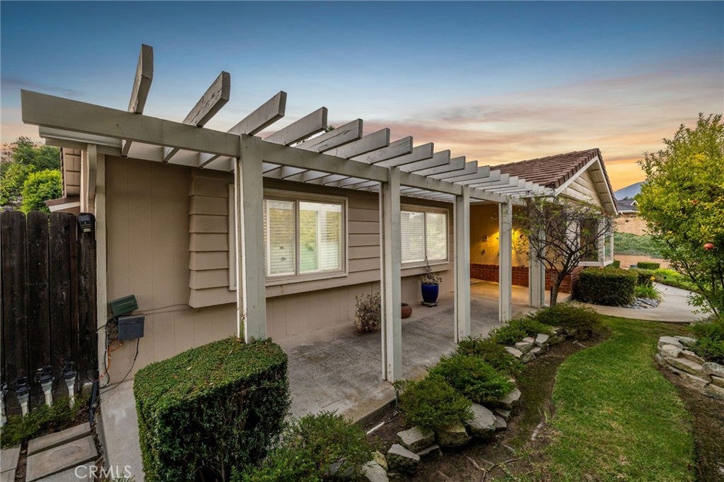 La Verne, California, 91750, United States, 4 Bedrooms Bedrooms, ,2 BathroomsBathrooms,Residential,Active,1961967