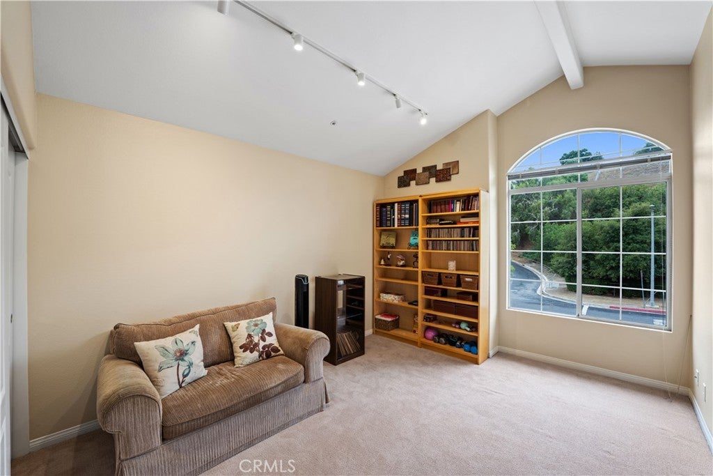Granada Hills, California, 91344, United States, 5 Bedrooms Bedrooms, ,3 BathroomsBathrooms,Residential,Active,1952998