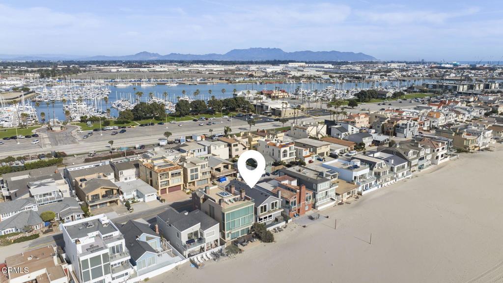 Oxnard, California, 93035, United States, 3 Bedrooms Bedrooms, ,4 BathroomsBathrooms,Residential,Active,1905342