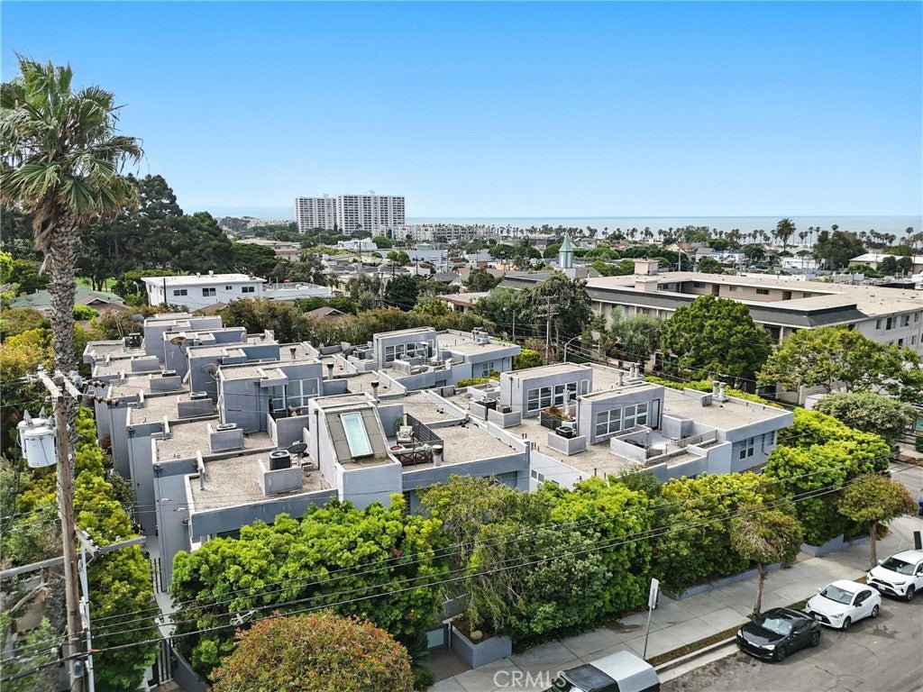 Santa Monica, California, 90405, United States, ,3 BathroomsBathrooms,Residential,Active,1894761