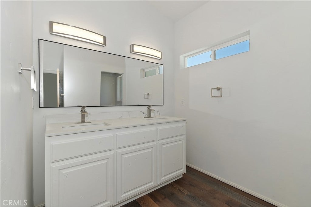 Big Bear City, California, 92314, United States, 7 Bedrooms Bedrooms, ,6 BathroomsBathrooms,Residential,Active,1998760