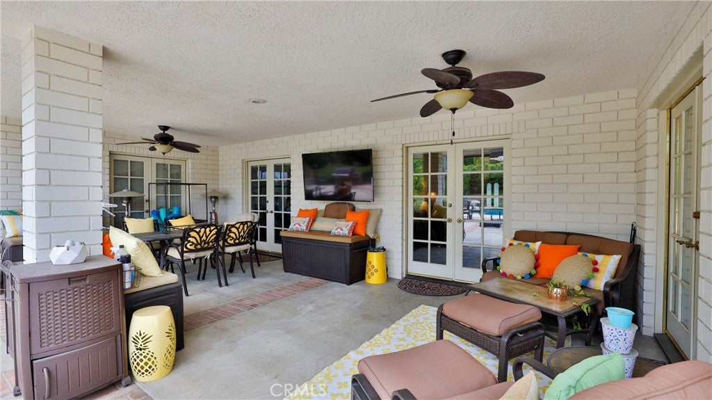 Redlands, California, 92373, United States, 5 Bedrooms Bedrooms, ,4 BathroomsBathrooms,Residential,Active,1985883