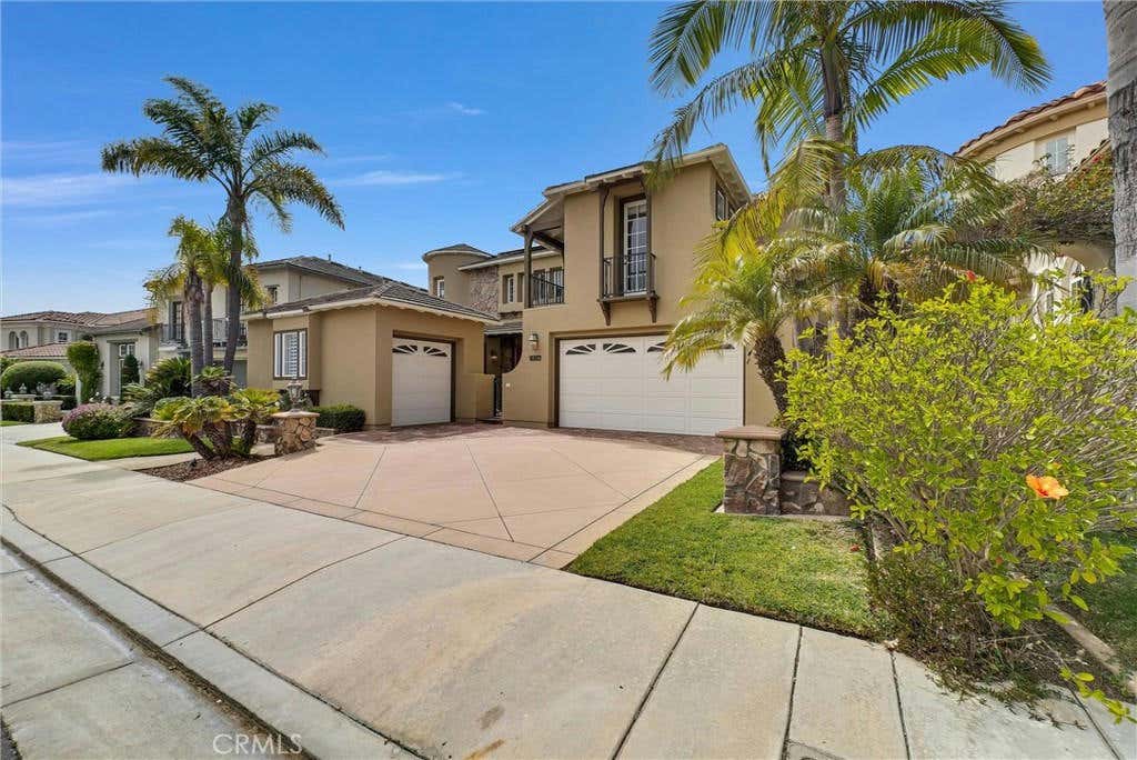 6467 FRAMPTON CIR, HUNTINGTON BEACH, CA 92648, photo 1 of 72