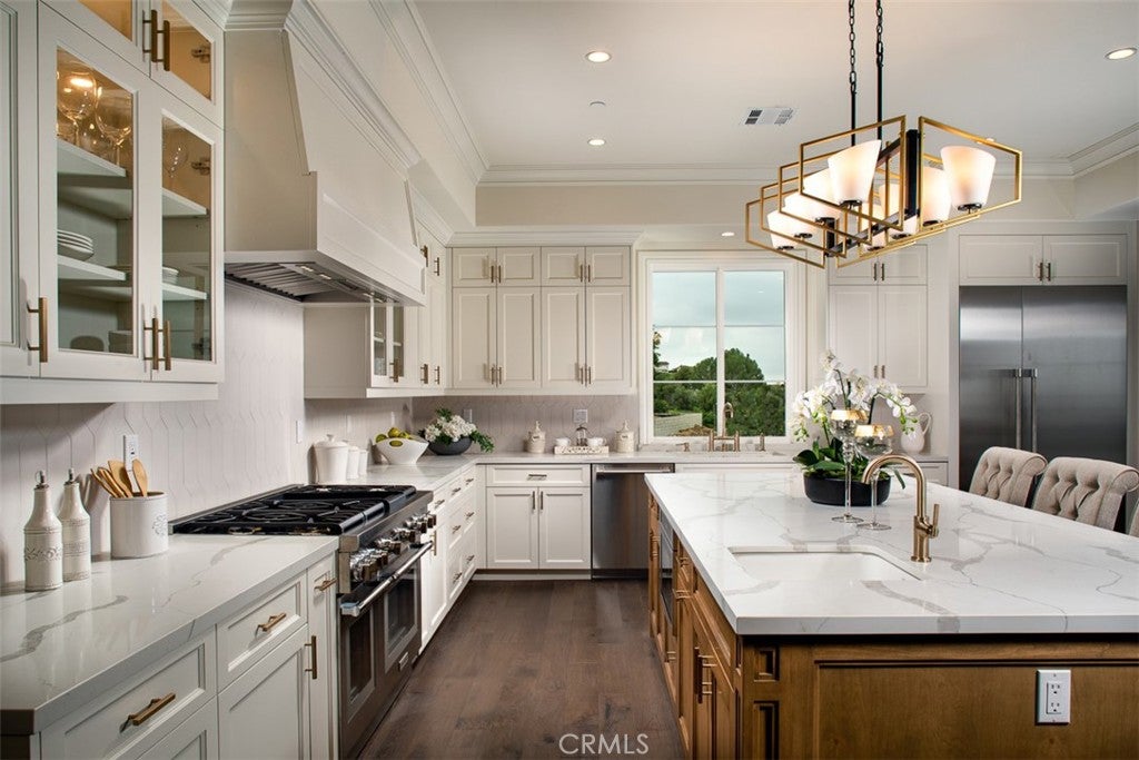 Diamond Bar, California, 91765, United States, 6 Bedrooms Bedrooms, ,7 BathroomsBathrooms,Residential,Active,1898223