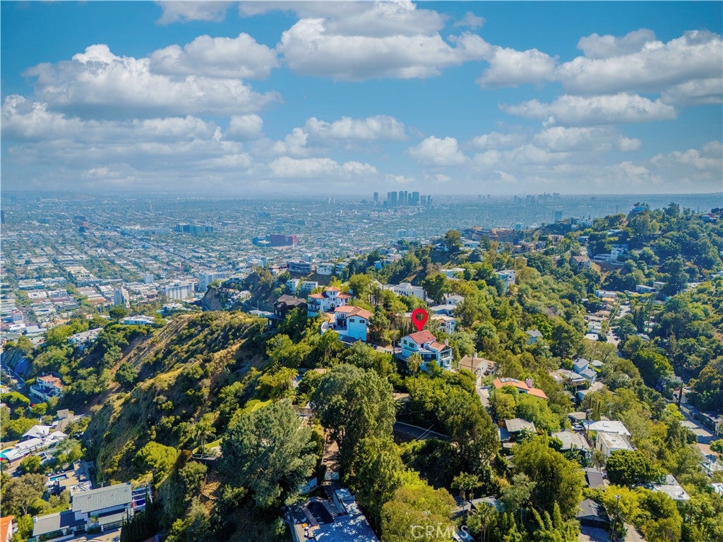 Los Angeles, California, 90046, United States, 3 Bedrooms Bedrooms, ,4 BathroomsBathrooms,Residential,Active,1862862