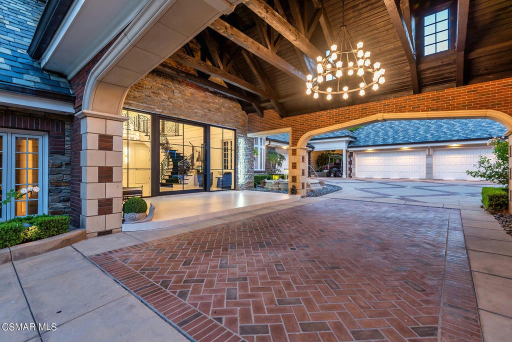 Westlake Village, California, 91362, United States, 5 Bedrooms Bedrooms, ,10 BathroomsBathrooms,Residential,Active,1756358