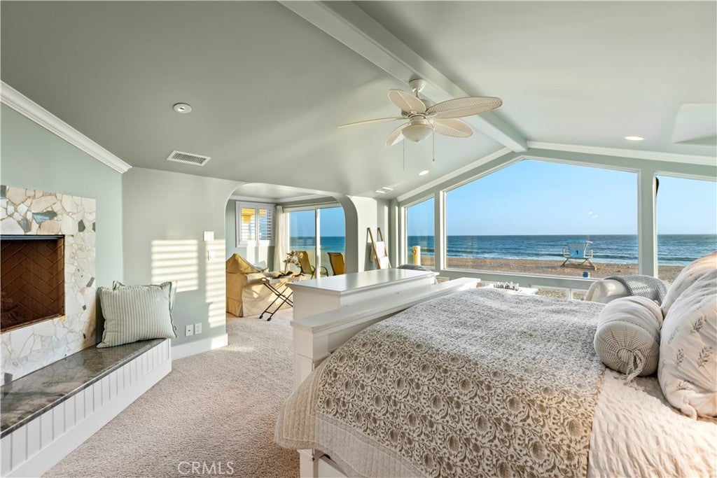 Oxnard, California, 93035, United States, ,4 BathroomsBathrooms,Residential,Active,1839447