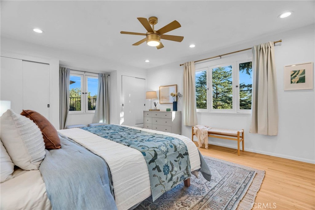 Glendale, California, 91202, United States, 3 Bedrooms Bedrooms, ,3 BathroomsBathrooms,Residential,Active,1967125